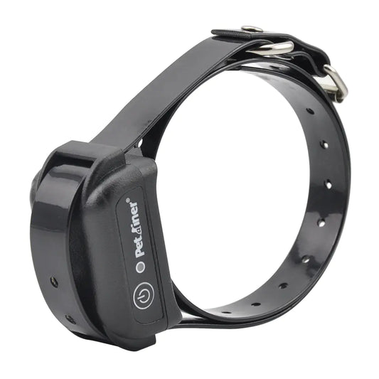 Black electronic dog collar with Petlink branding on a white background