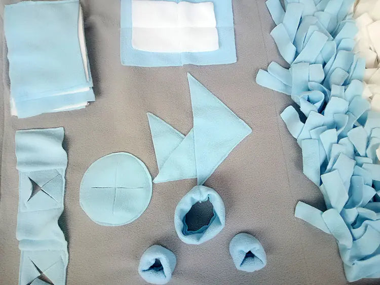 Pet Stress Relief Snuffle Mat for Dogs and Cats